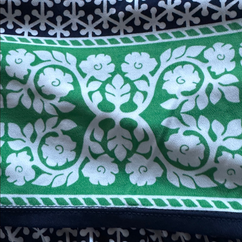 Max Studio Blue White Patterned Green Detailing M… - image 7